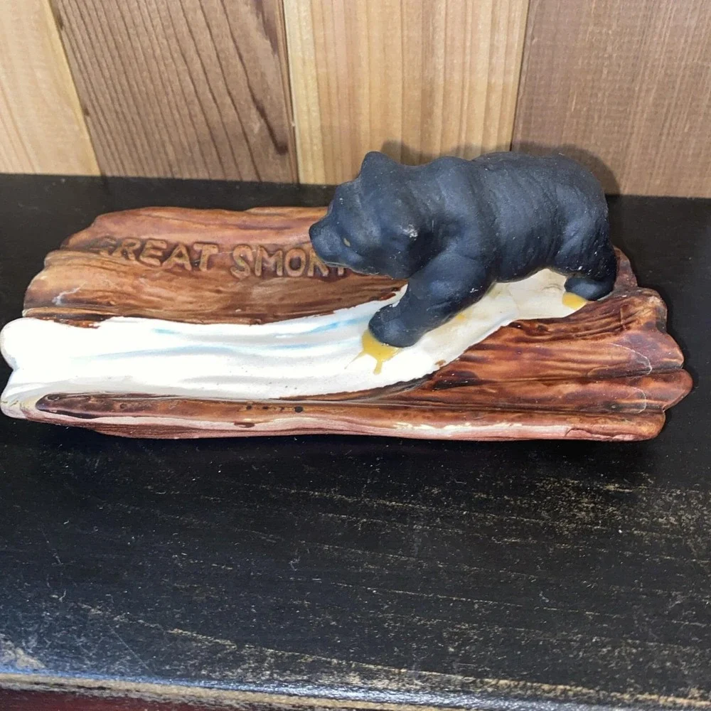 Vintage Great Smoky Mountains Black Bear Ashtray Trinket Tray Made in Japan